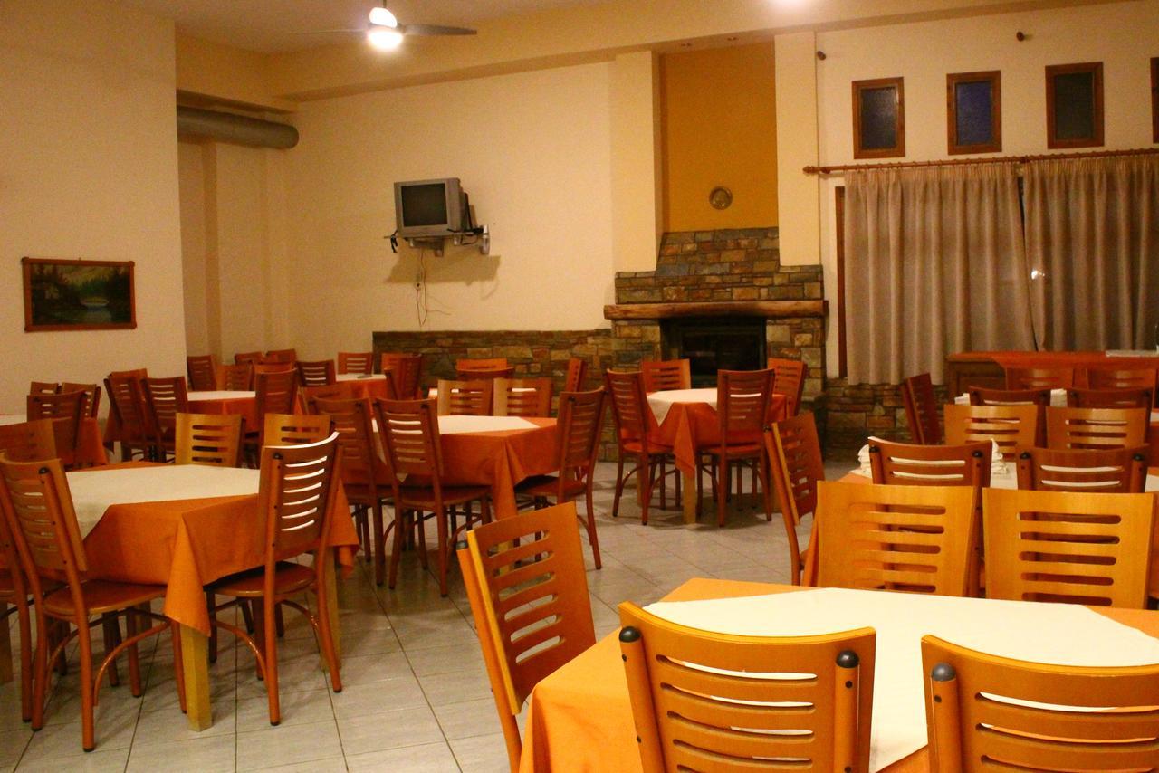 Hotel Defkalion Volos Bagian luar foto